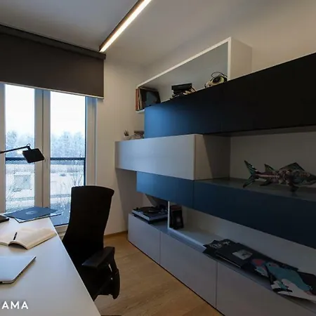 Apartman High-tech Modern With Quick Access *