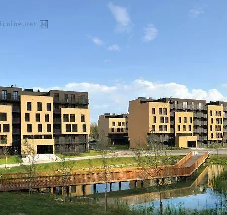 Apartman High-tech Modern With Quick Access
